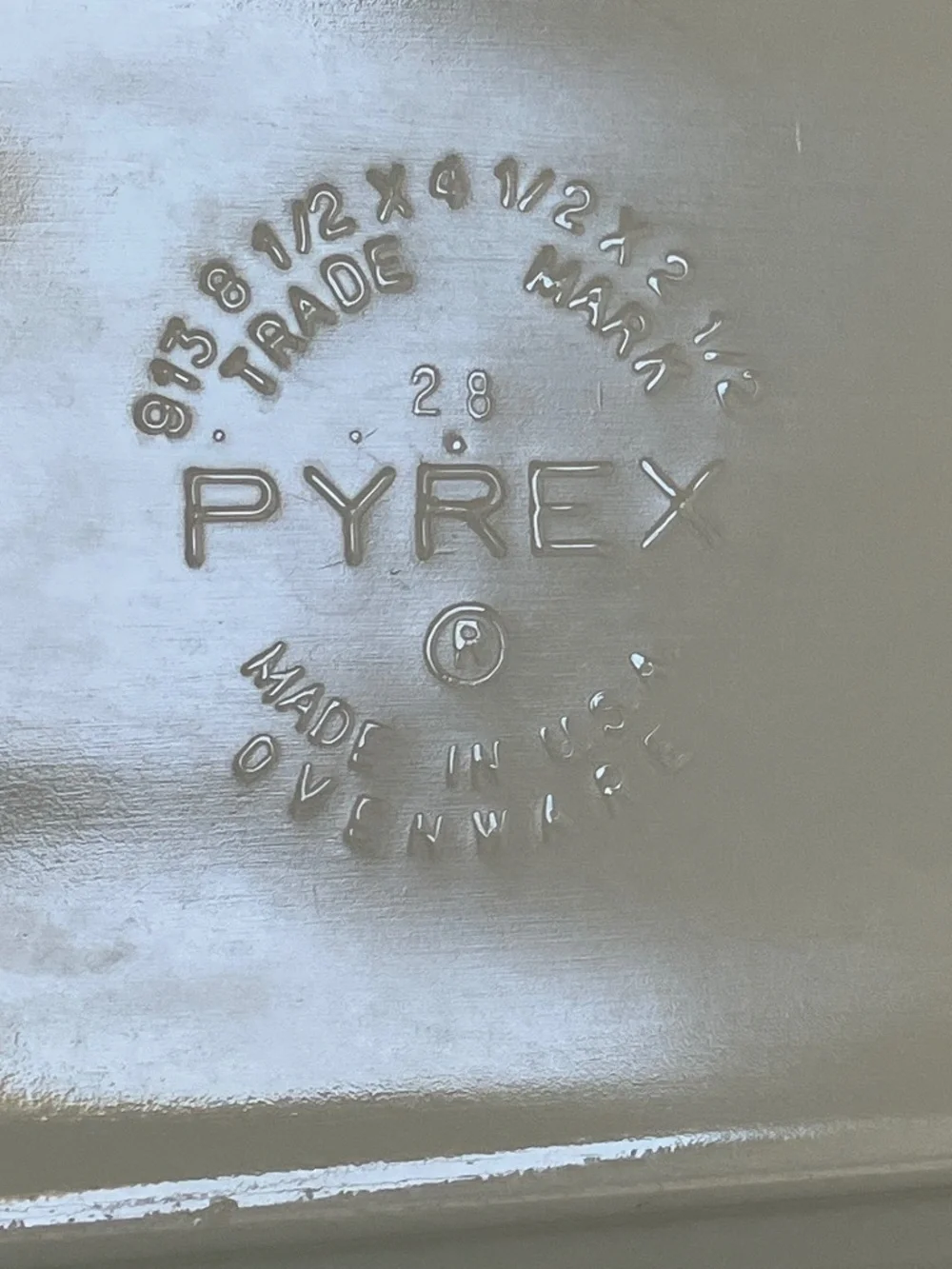 PYREX Vintage Loaf Bread Pan White Blue Snowflake No 913 -  8.5